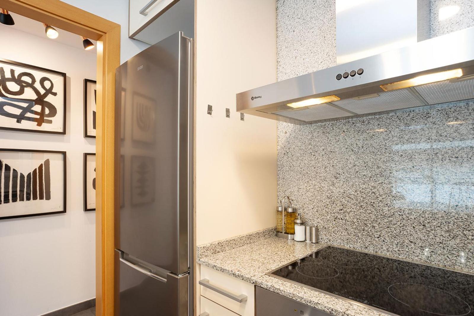 Modern Apartment Near Pl. Espana Barcelona Exterior photo